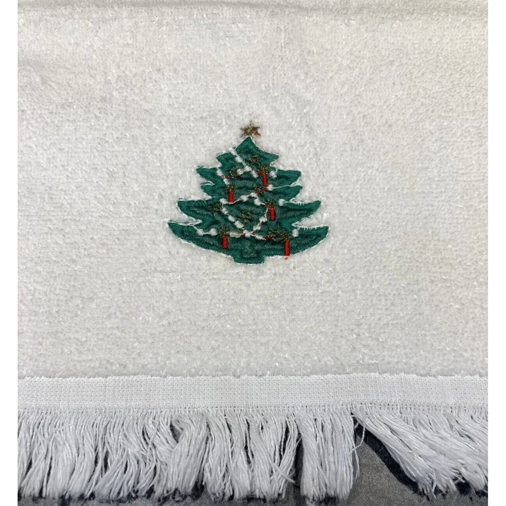 2 Pc Embroidered Christmas Tree Hand Towel Set 1 Hand Towel/1 Fingertip Towel